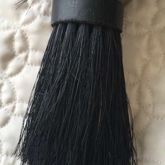 Vintage wooden handled Valet clothes brush - Picture 6 of 8